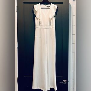 Tommy Hilfiger White Jumpsuit Romper with Ruffle Sleeves NWOT Size 4 One Piece